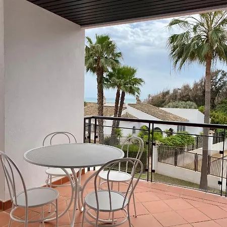 Sunshine Beach Front Complex, Wifi, Modern Casares Exterior photo
