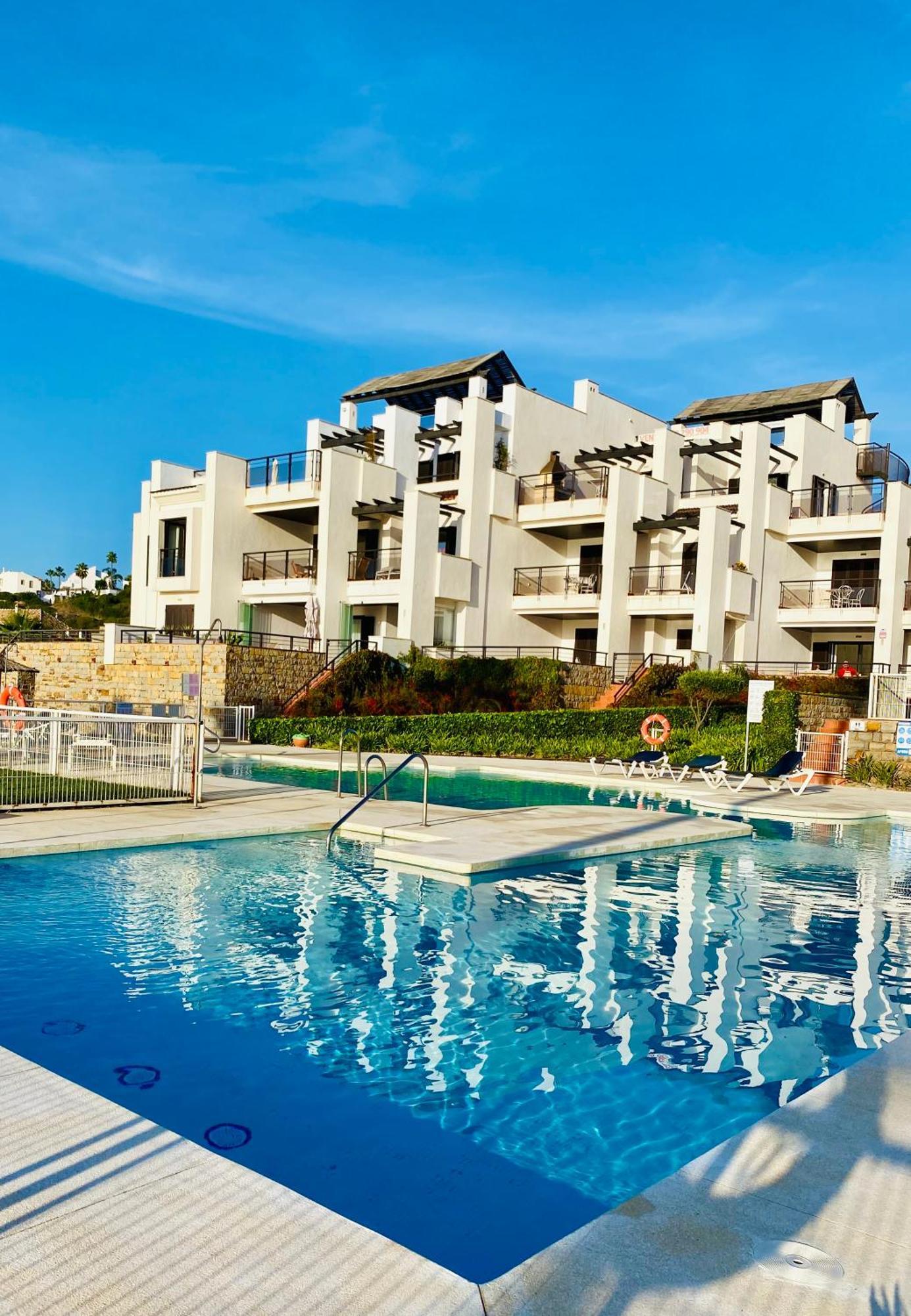 Sunshine Front Complex, Wifi, Modern Apartment